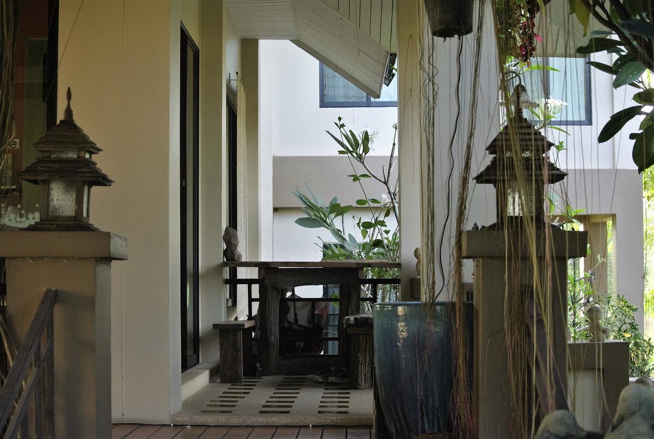 Jamjuree Garden Acomodação com café da manhã Ban Thung Ma Nieo Exterior foto